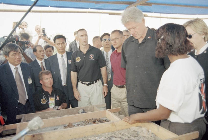 寻找美军战俘及失踪人员（POW/MIA）成为越美关系正常化的重要催化剂。图自越通社