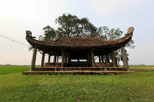 越南乡村古祠堂（图源：越南《人民报》） 