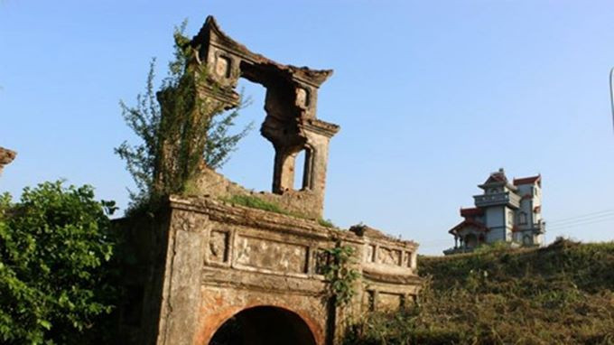 越南乡村古祠堂（图源：越南《人民报》） 