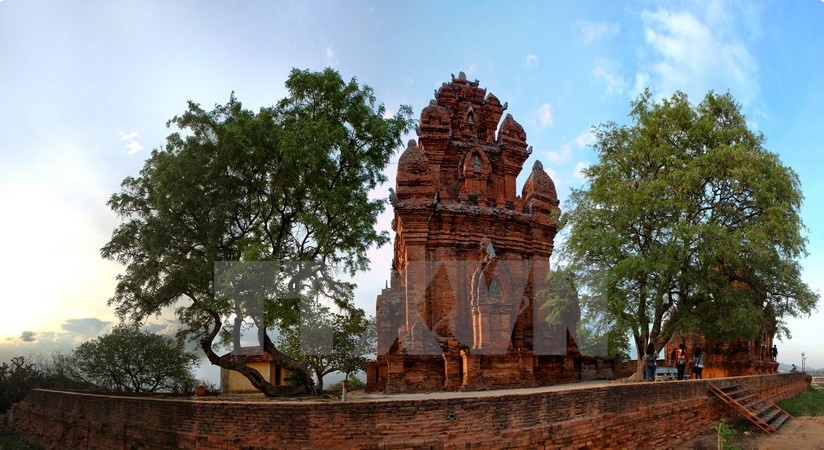 越南宁顺省藩朗婆克朗加萊塔群体​风景之美