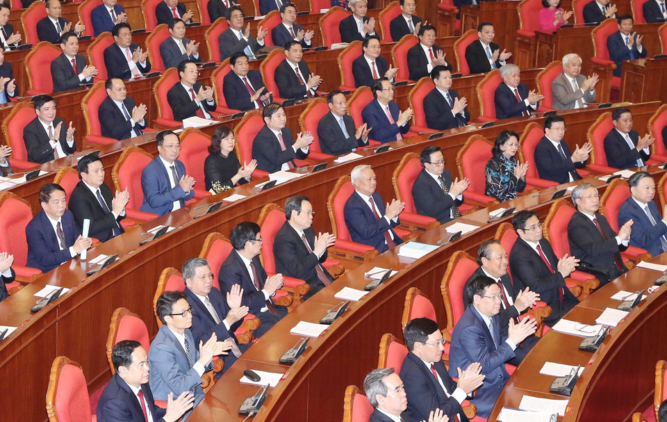 越南共产党第十二届中央委员会第七次全体会议正式落幕。越通社记者 智勇 摄