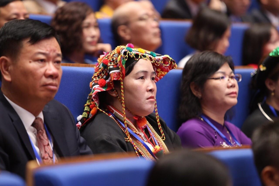 为期三天的大会吸引1300名代表参加，其中正式代表999名。图自越通社