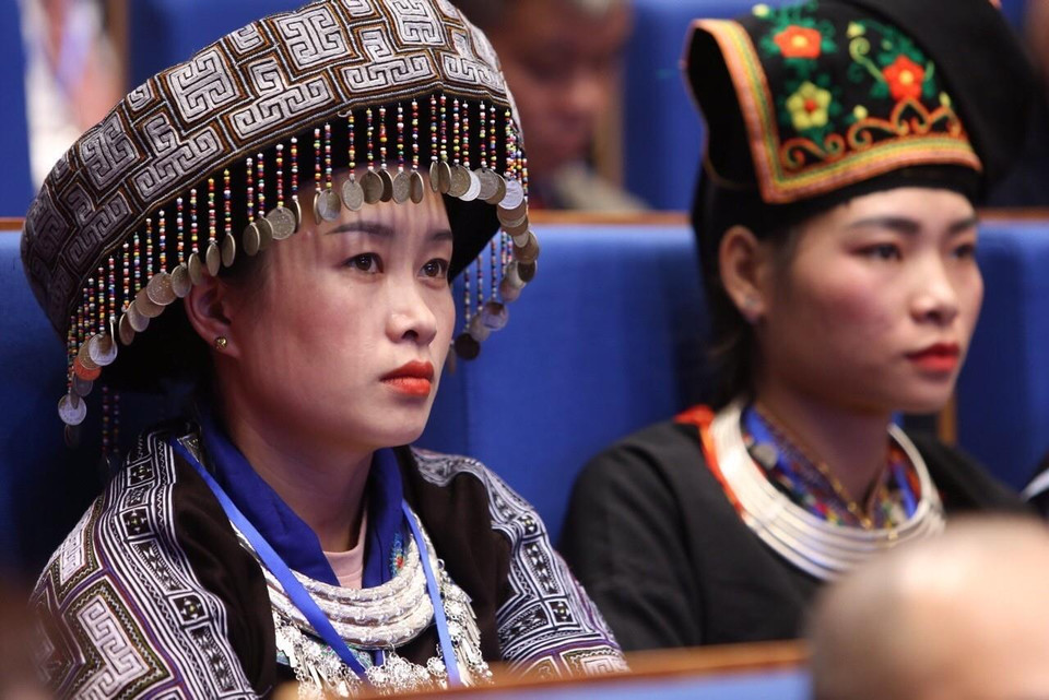 为期三天的大会吸引1300名代表参加，其中正式代表999名。图自越通社