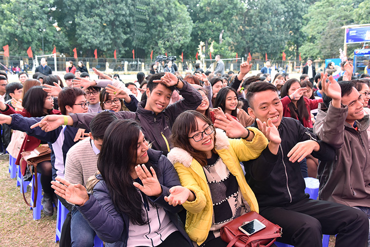 该活动有助于向地区及国际朋友推介越南风土人情的形象。（图片来源：越南《人民报》）