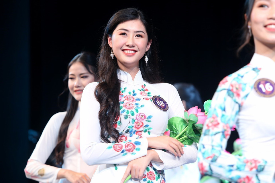  居住在河内的18岁以上、未婚的女性公民均有资格报名参赛。越通社记者成达 摄