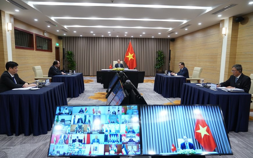 越南政府总理阮春福出席不结盟运动视频峰会。这是近60年来不结盟运动首次以视频方式举行会议。图自越通社