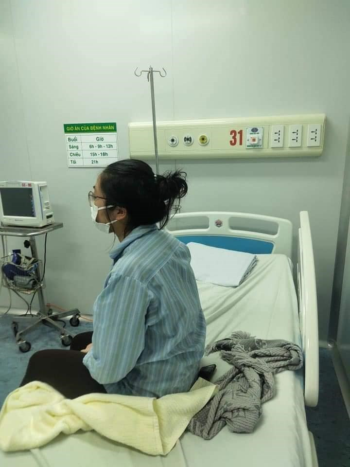 越南第17例新冠肺炎病例正在越南中央热带疾病医院东英分院接受隔离治疗，身体状况良好。图自越通社
