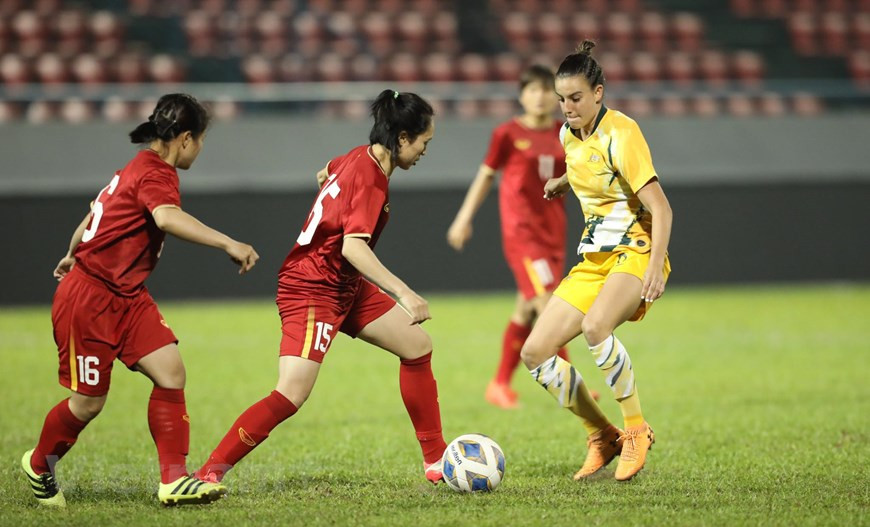 最终，澳大利亚队以2比1的成绩小胜。澳大利亚以总比分7比1（首回合比赛，澳大利亚主场5-0大胜）淘汰越南。越南女足的参加奥运会的梦想正式告一段落。图自越通社