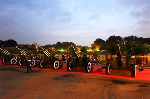 炮兵兵种必胜炮兵旅官兵在国庆大典前已在升龙皇城地区集结（图片来源：越南快讯网）