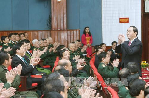 陈大光主席出席越南国防学院成立40周年纪念典礼（图片来源：越通社）