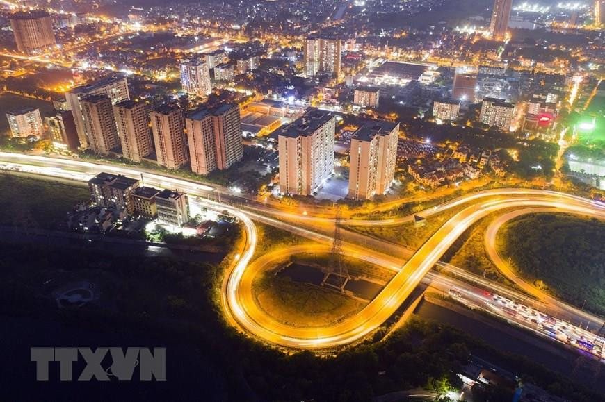 曾被联合国教科文组织授予“和平城市”称号的越南首都河内正不断焕然一新。越通社记者 玉霞 摄