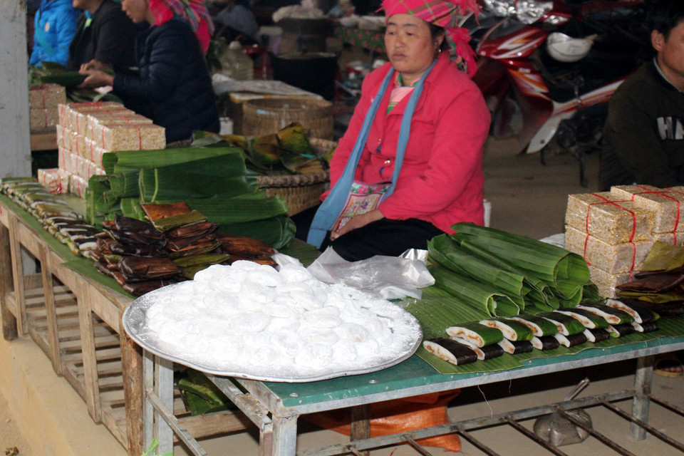 美食摊。越通社记者 功宣 摄