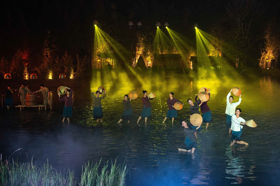 越南北部乡村的村女。图自越通社