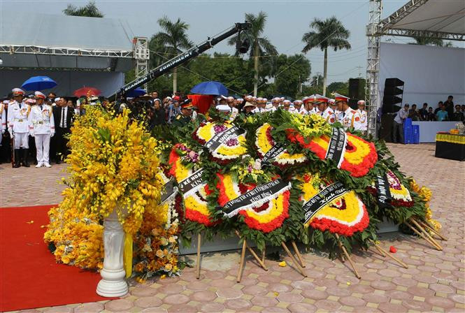 原总书记杜梅安葬仪式在其家乡河内市清池县举行。越通社记者尹晋 摄