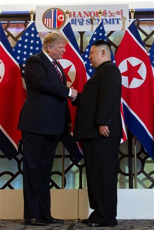 特朗普与金正恩 图自越通社