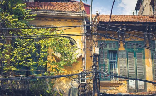 人家经常赞美和内秋季，但春去夏来之间的河内也十分魅力，十分诱人。（图片来源：《人民军队报》）