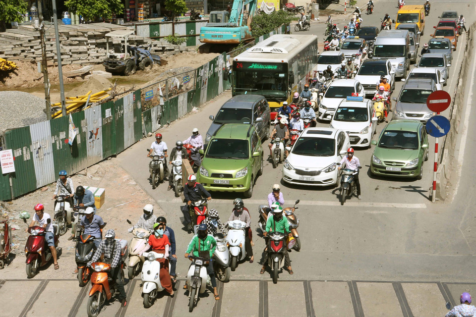 白天高温时段即11时至16时。越通社记者 尹俊 摄