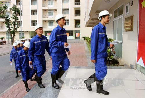  越南茂溪煤炭公司劳动者参加投票。