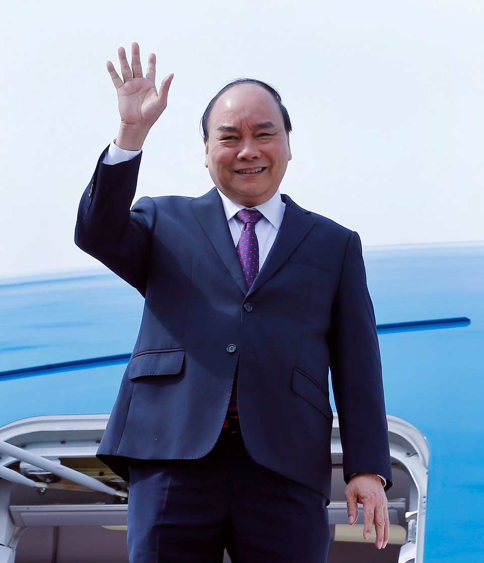 越南政府总理阮春福抵达上海虹桥国际机场。越通社记者 统一 摄