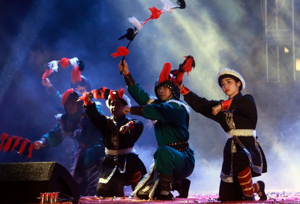 庙会期间，组委会举行许多富有陈朝文化特色的活动。越通社记者 世悦 摄