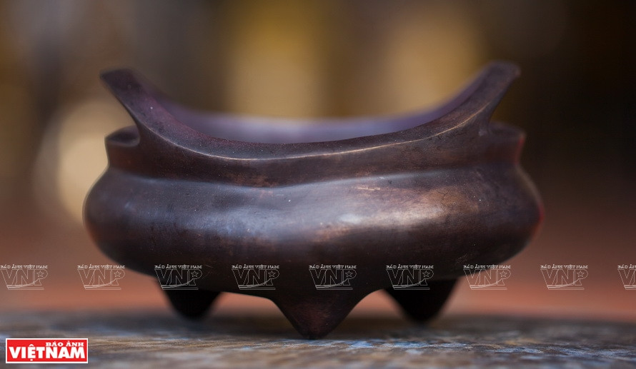 目前，铸坊铜业鼻祖的坟墓和祠堂已被列为国家级历史文化遗产。历经四个世纪的形成与发展以及历史沉浮和洗礼，顺化铸铜工匠不断提高技艺，给后人留下无价之宝。越通社记者 清和 摄