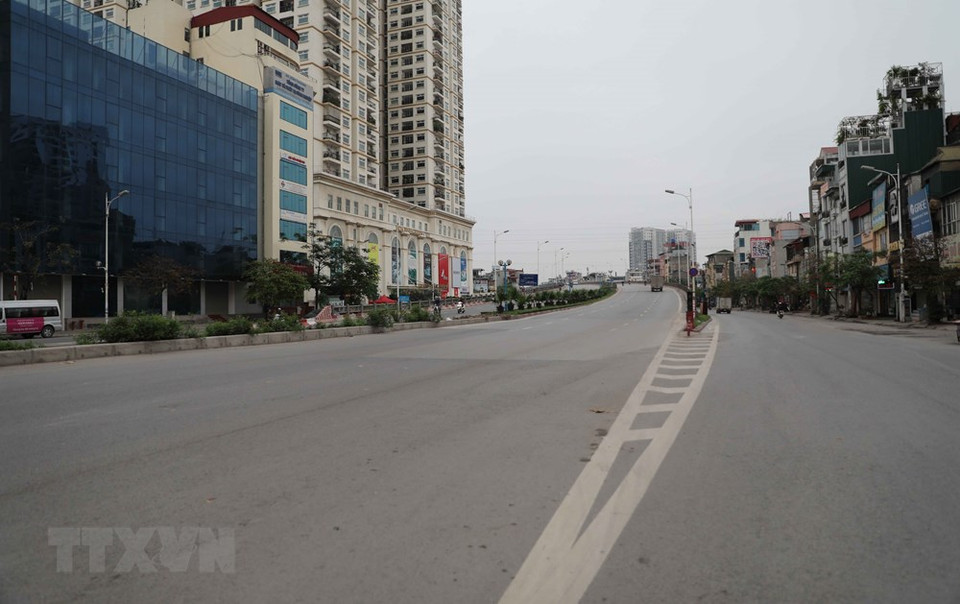 4月1日早晨里的明开街。越通社记者 辉雄 摄