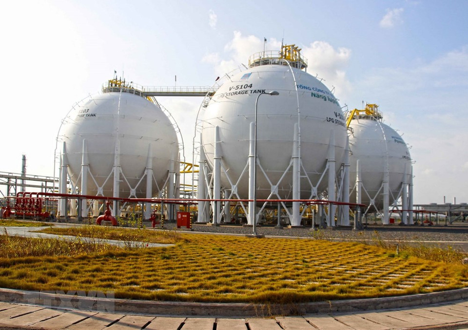 金瓯电气公司为金瓯省乃至国家积极发展做出积极贡献。 越通社记者 黄世英 摄