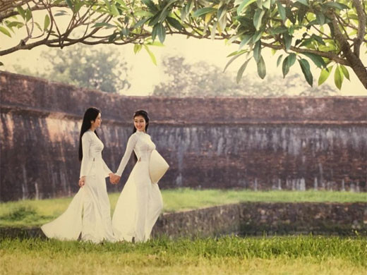 参展的一些作品（图片来源：laodongthudo.vn）