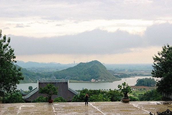 （图片来源：《越南快讯网》）