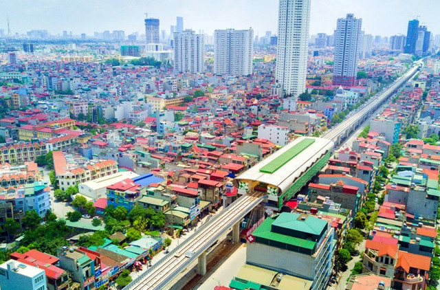 按计划，共有12个车站的城铁项目2017年7月完成设备安装工作，于2017年10月将在全系统试点运行。（图片来源：《人民报网》）