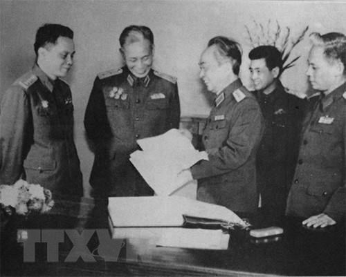 黎仲晋是战场上的将领，始终出现在最为恶劣的战场并制定扭转战局的策略。（图自越通社）