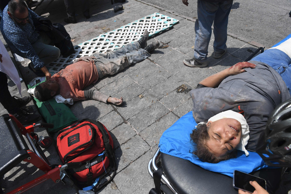 墨西哥地震救援工作。（图片来源：越通社）