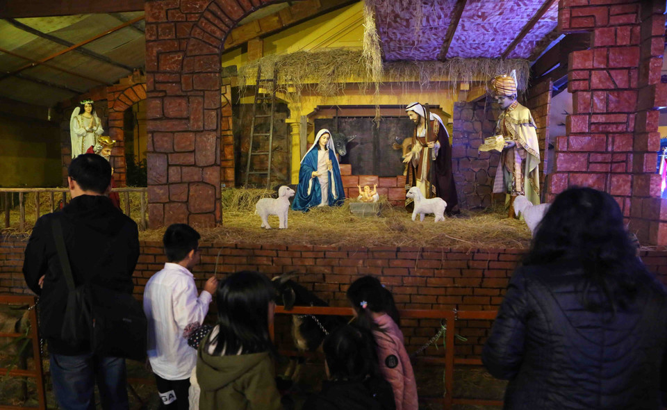 展会在河内北门教堂举行。越通社记者 成达 摄