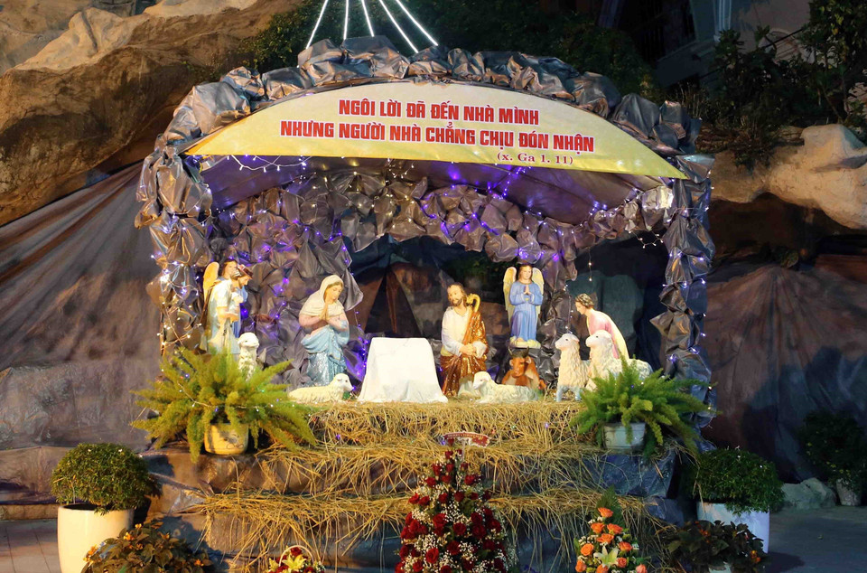 岘港市欢度圣诞节。图自越通社