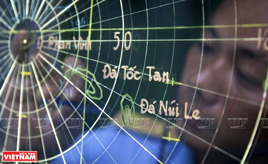 雷达坐标上的越南长沙岛县。越通社记者 通海 摄