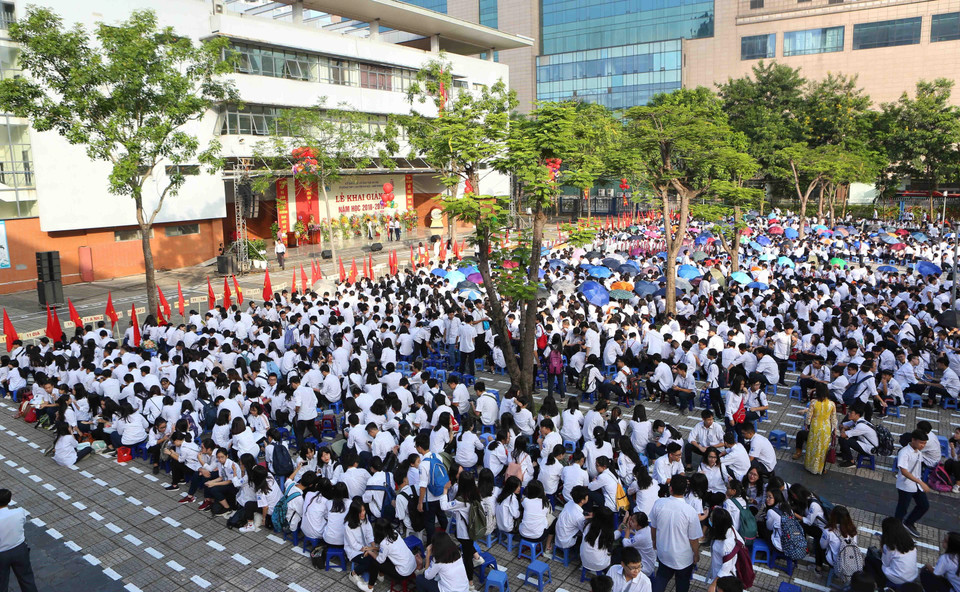 越南河内-阿姆斯特丹专科高中学校2018-2019新学年开学典礼。 越通社记者 成达 摄