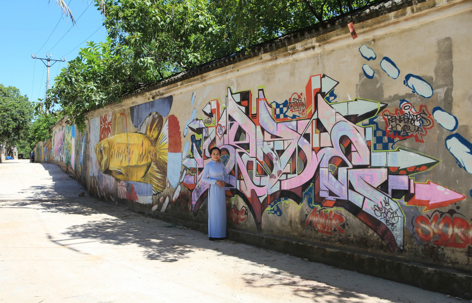 Nhập mô tả cho ảnh承天顺化省的壁画之路。图自越通社