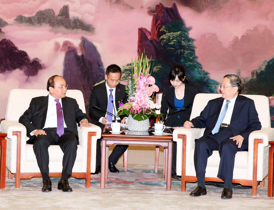  阮春福会见全国政协主席俞正声。（图片来源：越通社）