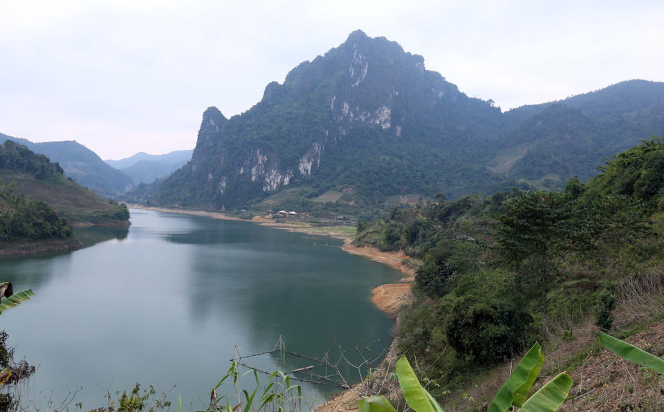 坡坤湾面积大，适合当地人民发展水产养殖和水产捕捞。图自 越通社