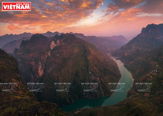 河江省马皮凉岭。图自越南画报