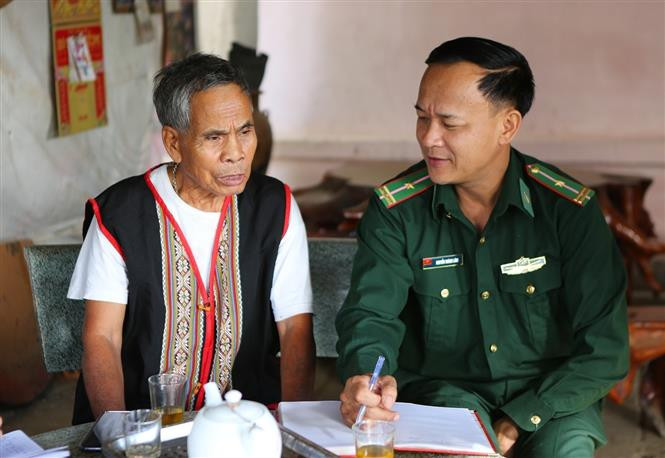 边防部队呼吁全民参与边境领土主权的维护工作。越通社记者杨江 摄