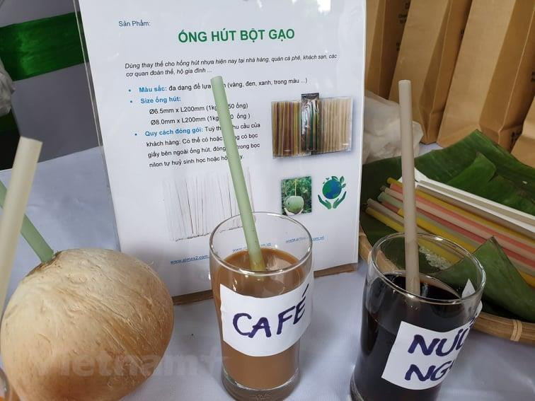 米面吸管。图自越通社