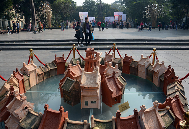 该展共设进40间展位。（图片来源：越南《人民报》）