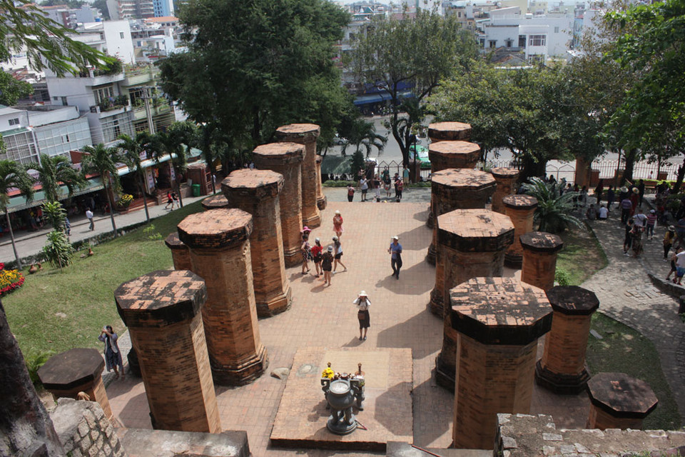 占婆塔遗迹群体包括门塔、Mandapa建筑、塔庙区​等遗迹（图片来源：越共电子报）