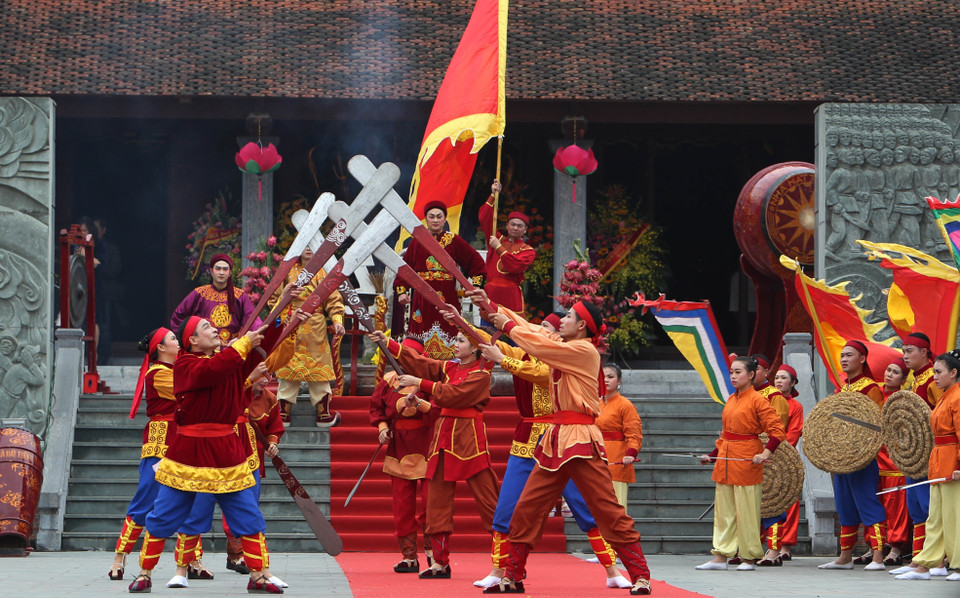 玉回—栋多大捷229周年的栋多丘庙会。越通社记者国庆 摄