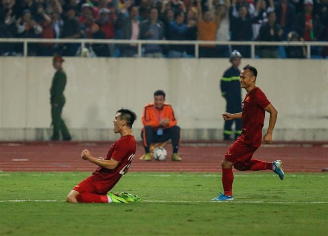 上半场结束，越南队暂以1比0领先。（图自越通社）
