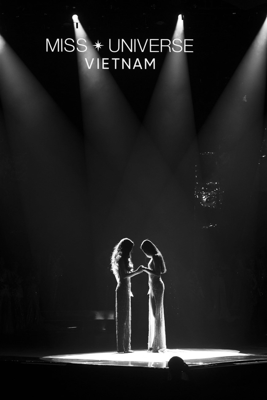 前两名佳丽的最关键时刻。图自Vietnamplus