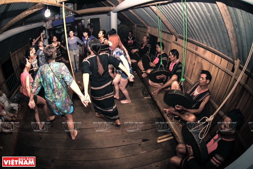 2005年，越南西原锣钲文化被联合国教科文组织承认为人类非物质和口传文化杰作。图自越南画报