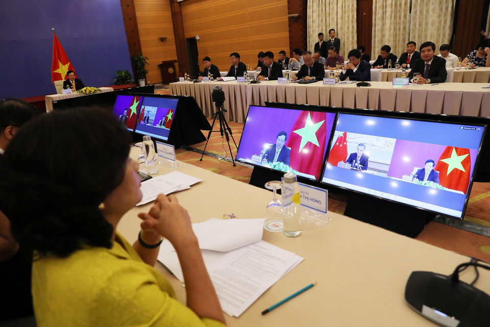 范平明副总理、各部委行业领导出席以视频形式举行的越中双边合作指导委员会第十二次会议。越通社记者 林庆 摄