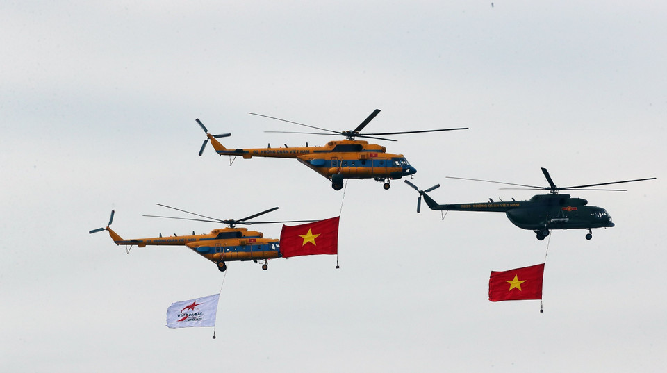 越南空军Su-30MK2战机进行排练，为2022年越南国际防务展提供服务。图自越通社